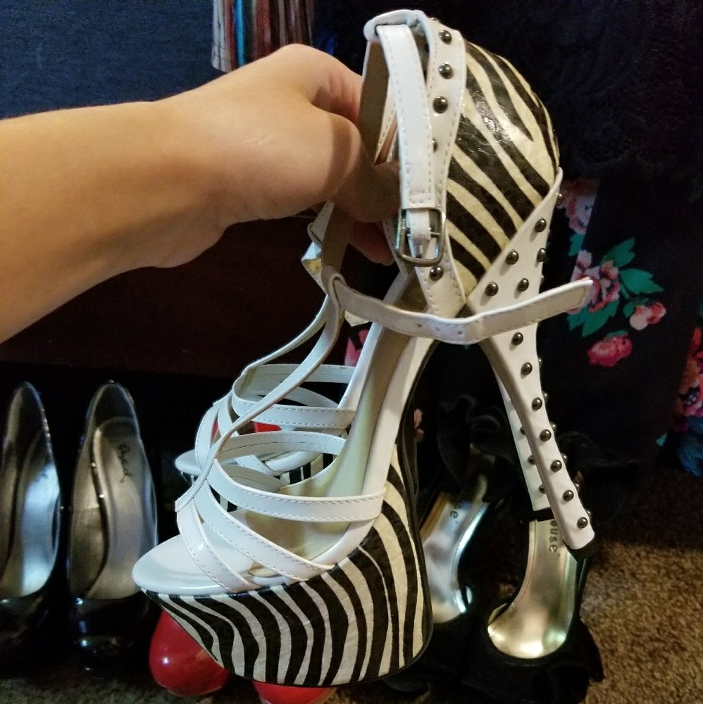 Zebra heels